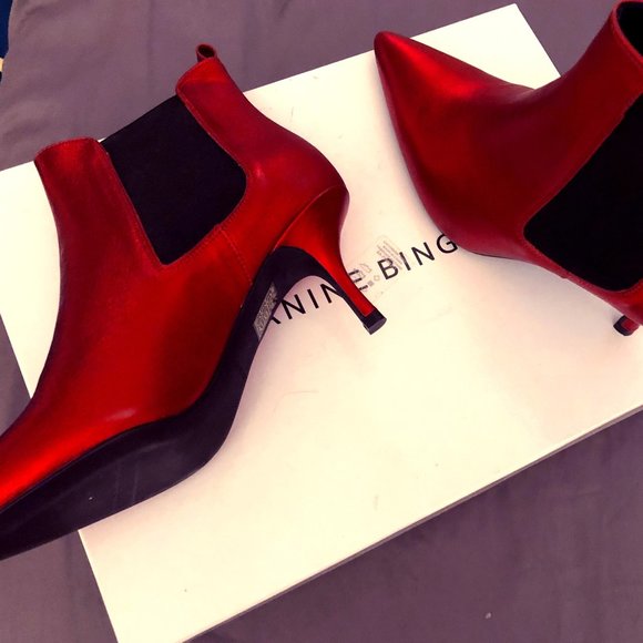 anine bing stevie boots red